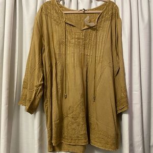 Super cute brown top